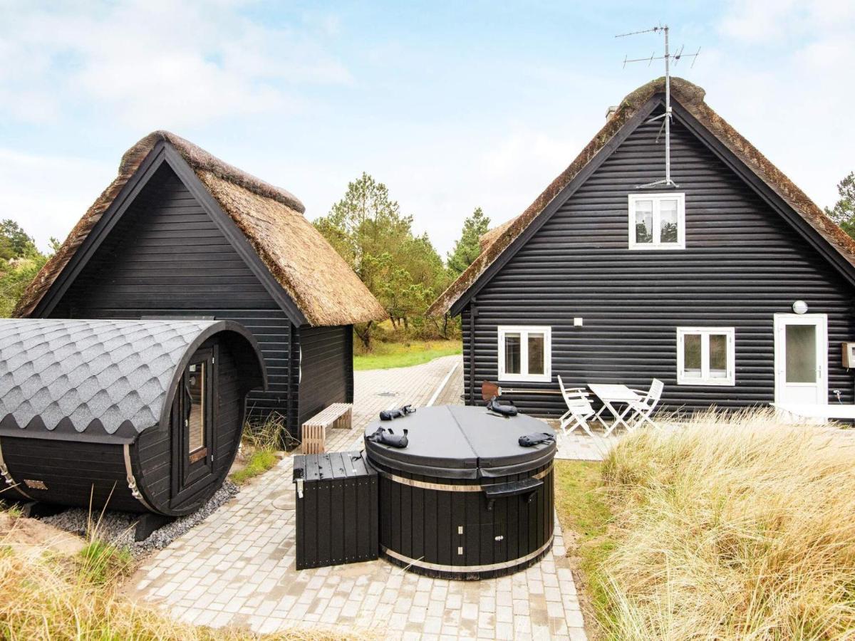 6 Person Holiday Home In R M Vesterhede Exterior photo